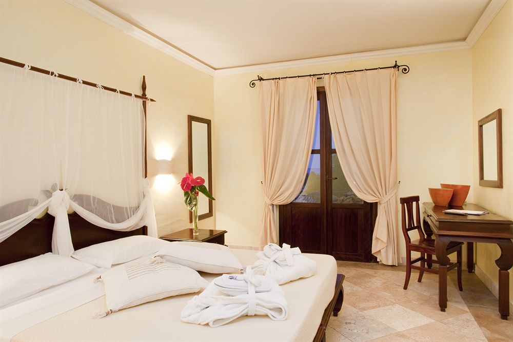 Sighientu Resort Thalasso & Spa Capitana Ngoại thất bức ảnh